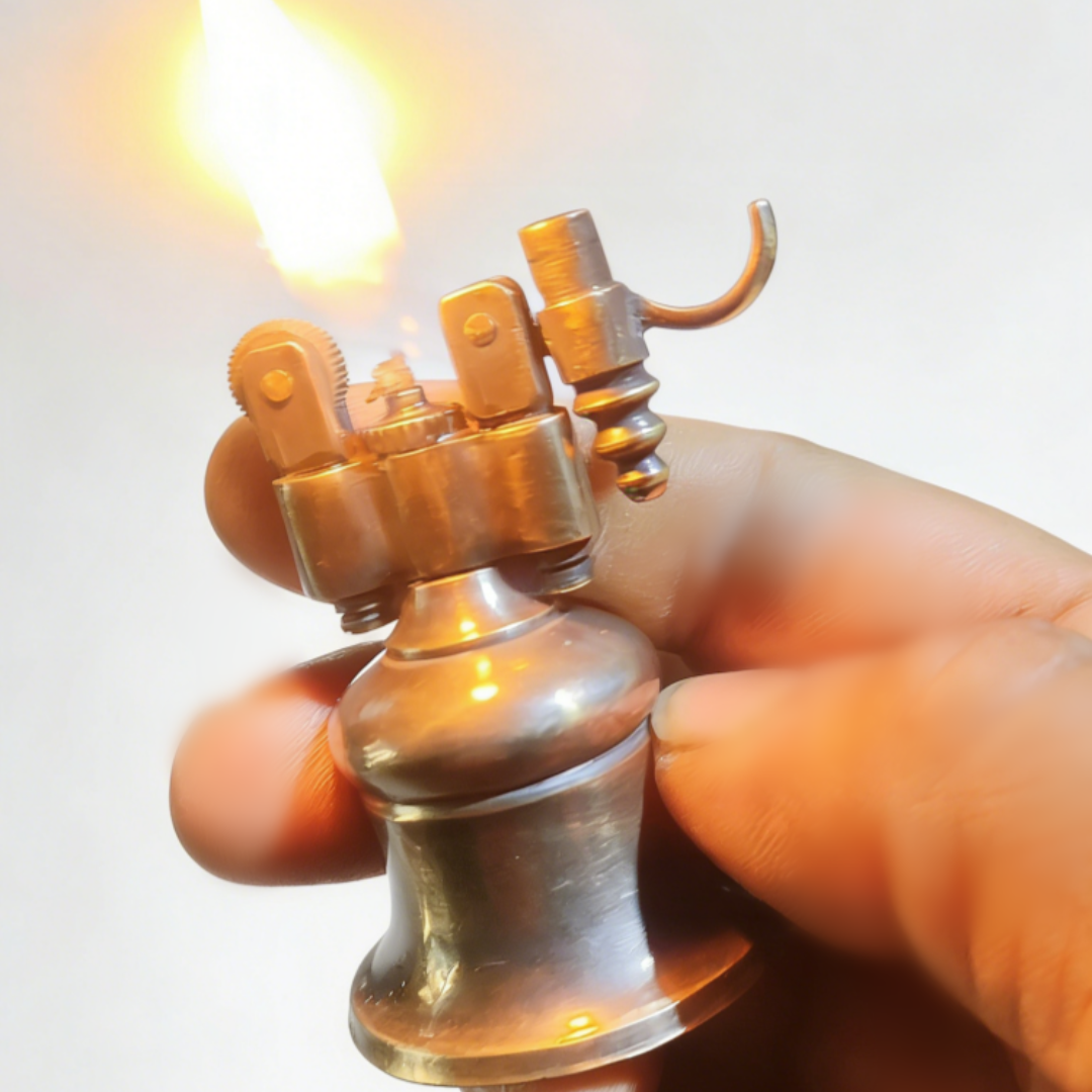 Handmade Distressed Brass Desk - Vintage Collectible Lighters のレビューと価格