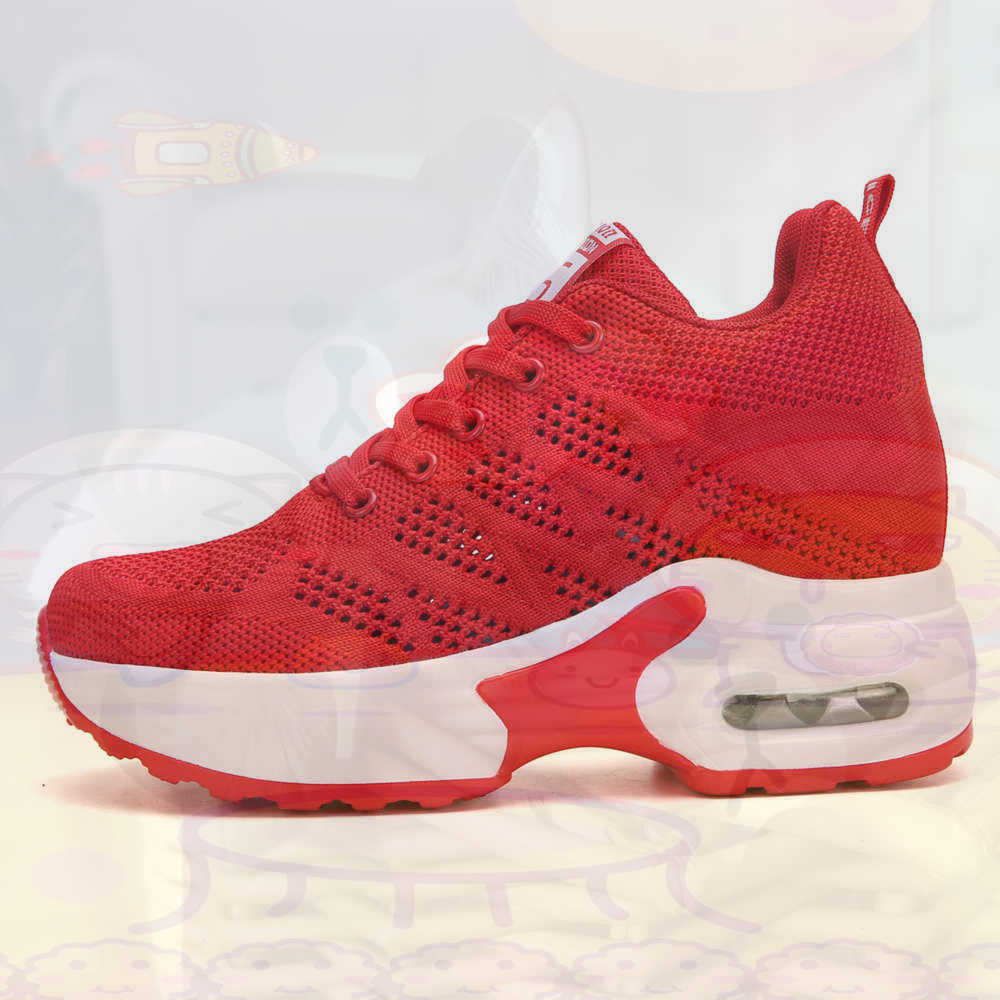 Red Size 36 Shoes Woman Tennis - Collectible Vintage Golf Balls のレビューと価格