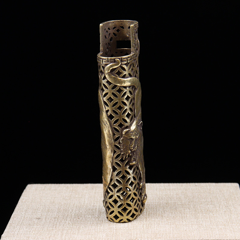 Vintage Brass Tiger Lighter Ac - Vintage Collectible Lighters のレビューと価格