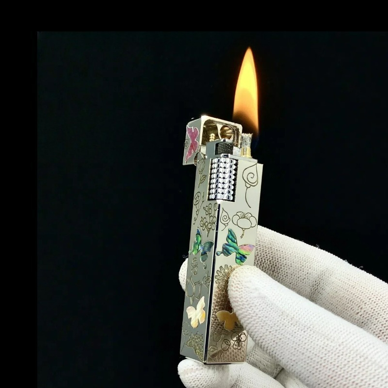 Unusual Brass Four sided Color - Vintage Collectible Lighters のレビューと価格