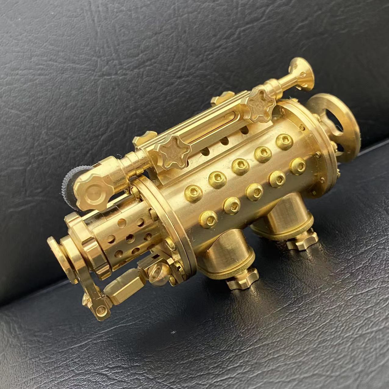 Handmade Brass Gasolin Lighter - Vintage Collectible Lighters のレビューと価格