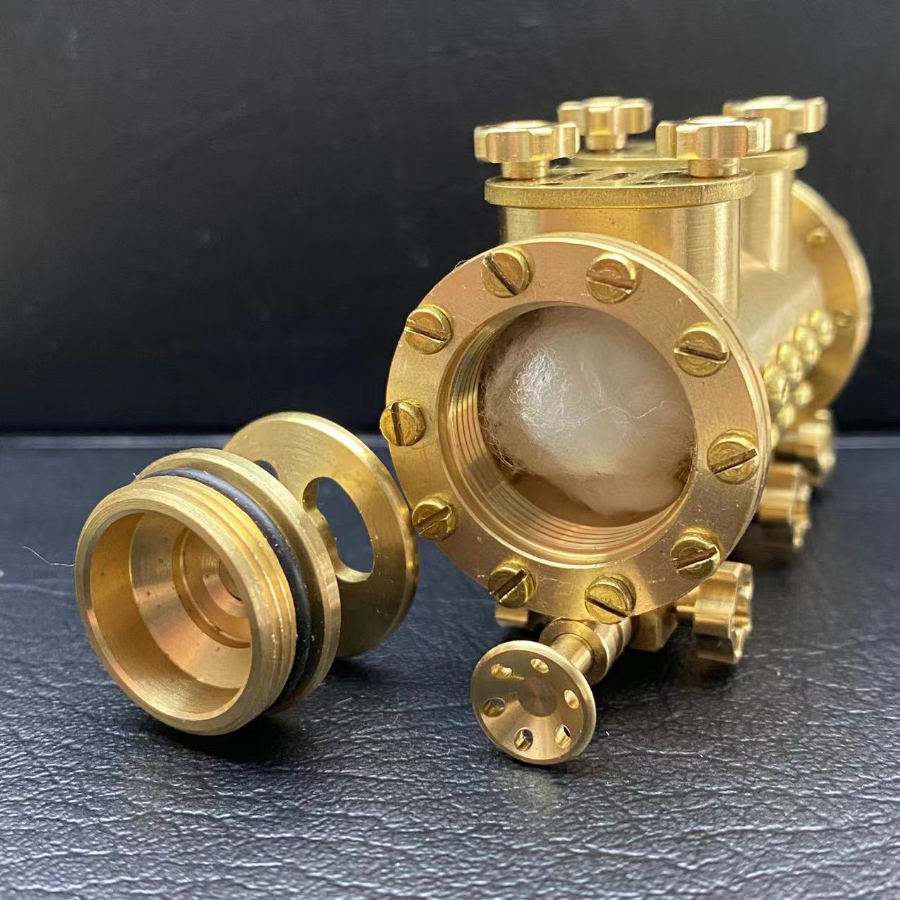Handmade Brass Gasolin Lighter - Vintage Collectible Lighters のレビューと価格