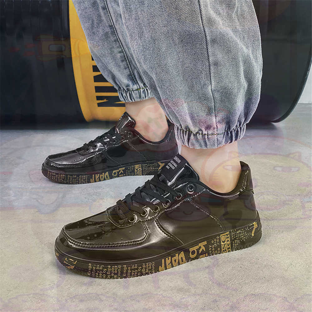Round Foot Size 45 Sneakers Wh - Collectible Vintage Golf Balls のレビューと価格