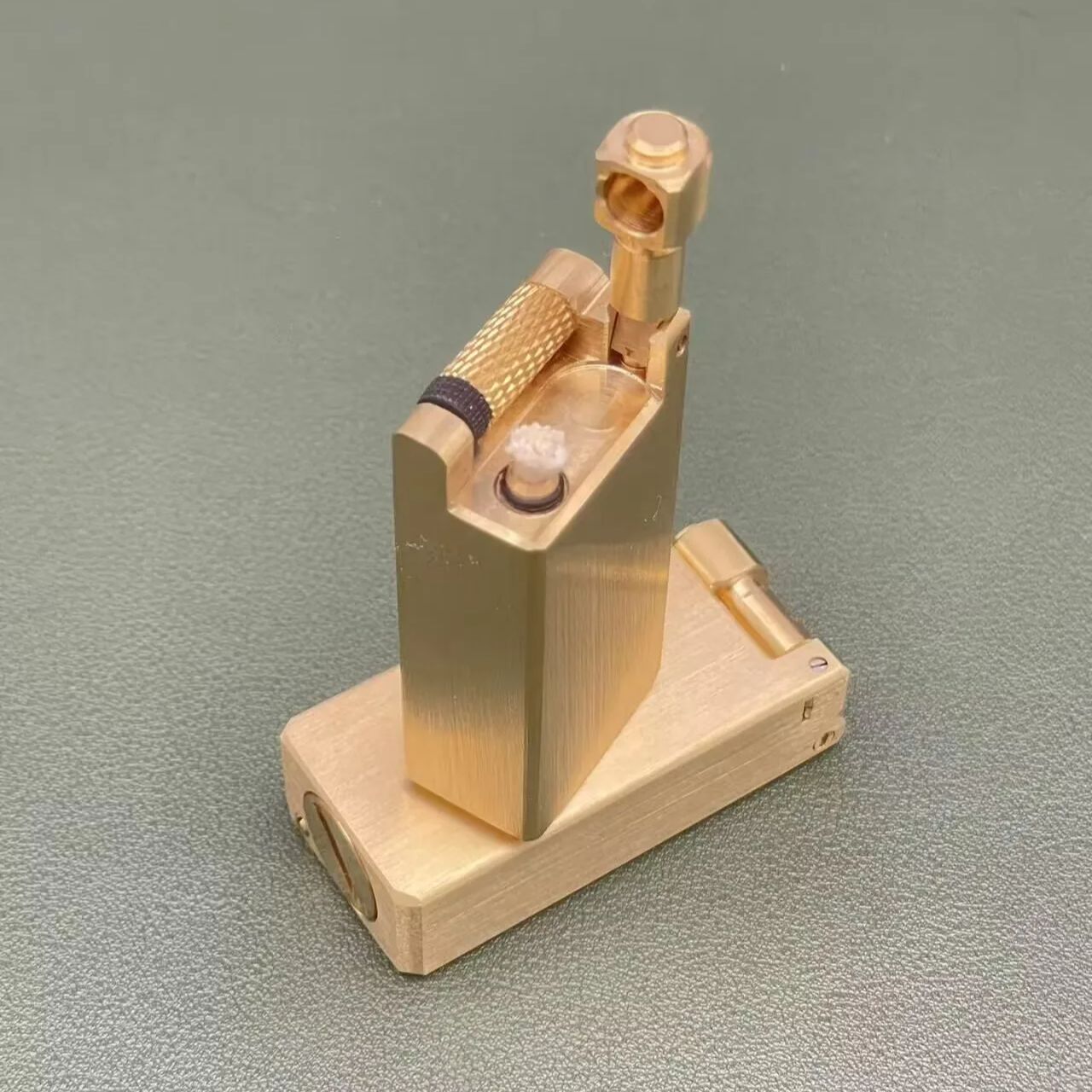 Vintage European Pipe Lighter, - Vintage Collectible Lighters のレビューと価格