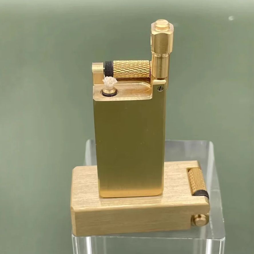 Vintage European Pipe Lighter, - Vintage Collectible Lighters のレビューと価格