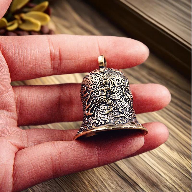 Vintage Brass Bell Carved Drag - Vintage Collectible Bells のレビューと価格