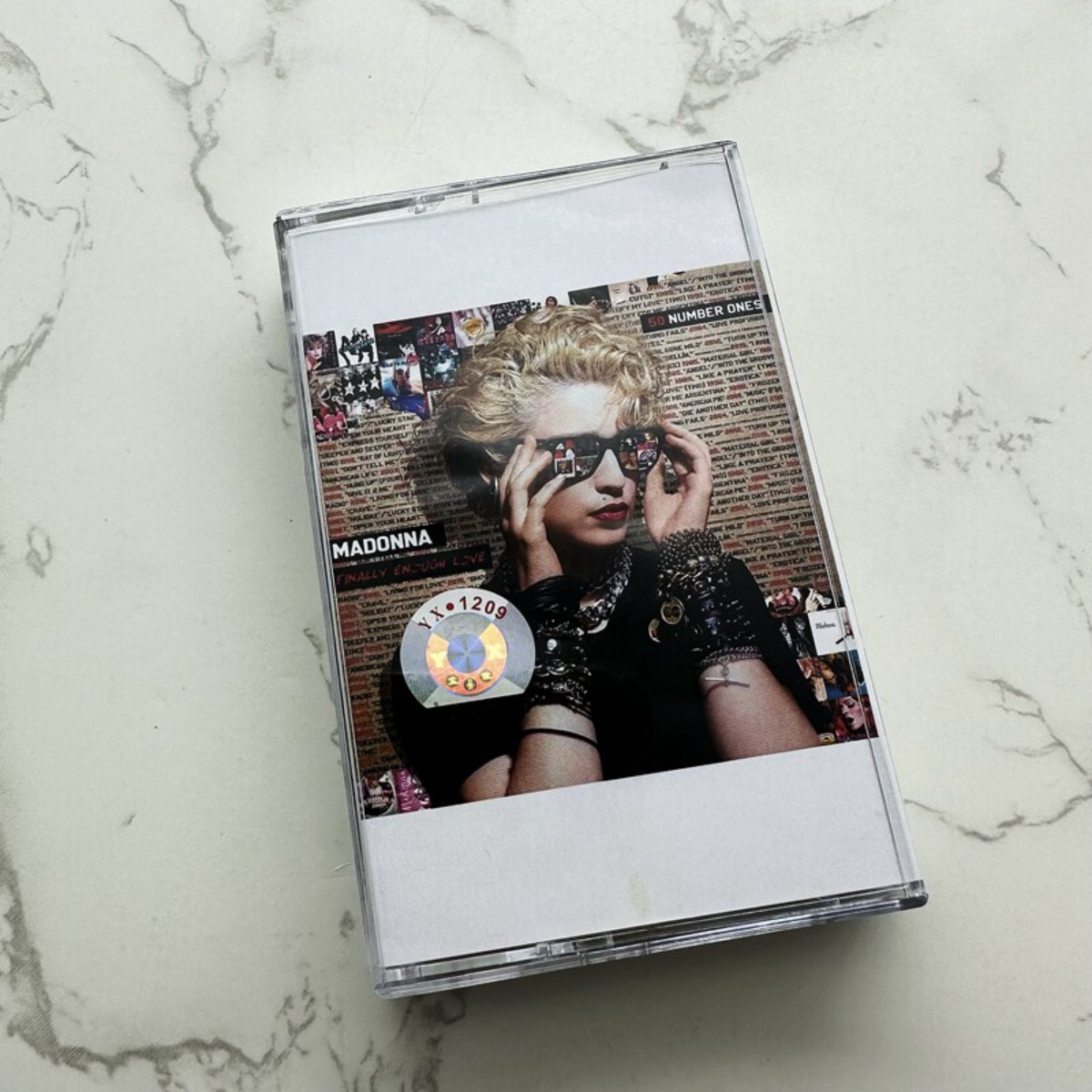 Madonna Classic Pop Music Cass - Vintage And Collectible のレビューと価格